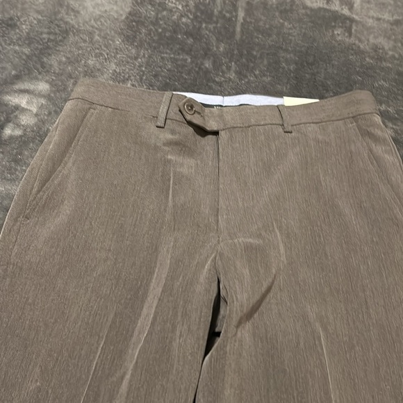 NWT Tommy Hilfiger jeans- size: 32 x 32 - Picture 4 of 10